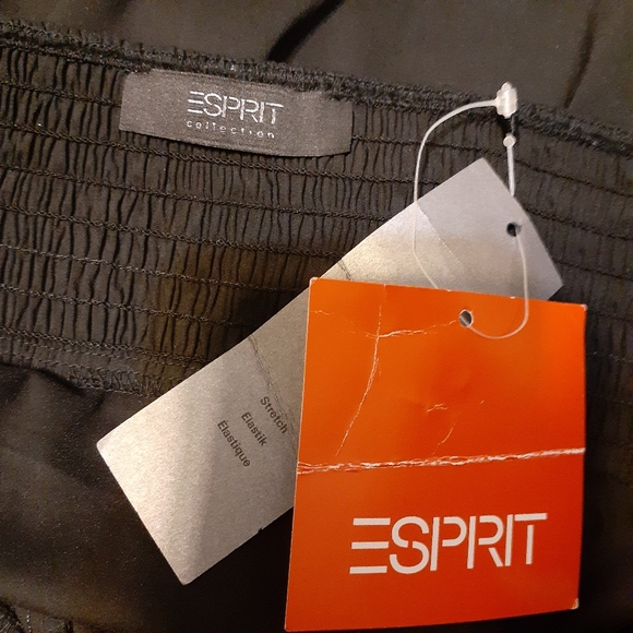 NEW LISTING Espirt Blk Halter top - Picture 3 of 6